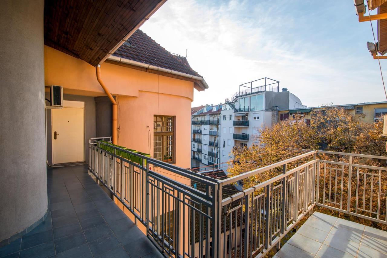 Apartment City Center โนวีซาด ภายนอก รูปภาพ
